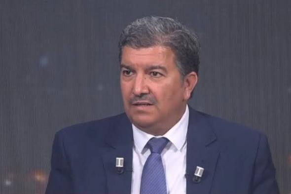 وزير الاتصال يباشر مهامه باجتماع توجيهي ويؤكد على إصلاحات شاملة في القطاع