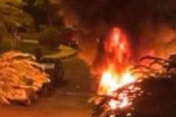3 شباب أشعلوا النار فى 4 سيارات بالتجمع بسبب الهزار.. والأمن يضبطهم