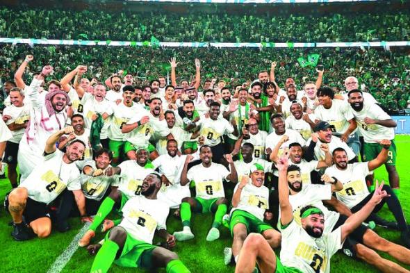 السعودية تتأهل لكأس العالم بتعادل سلبي مع العراق