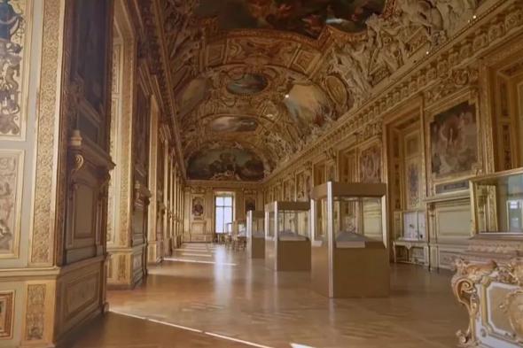 النيابة الفرنسية: السلطات لم تنجح في العثور على مجوهرات اللوفر المسوقة