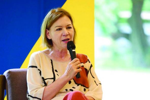 سفيرة ألمانيا في اليابان تكشف عن تعاون بين برلين وطوكيو لتطوير أسلحة دفاعية