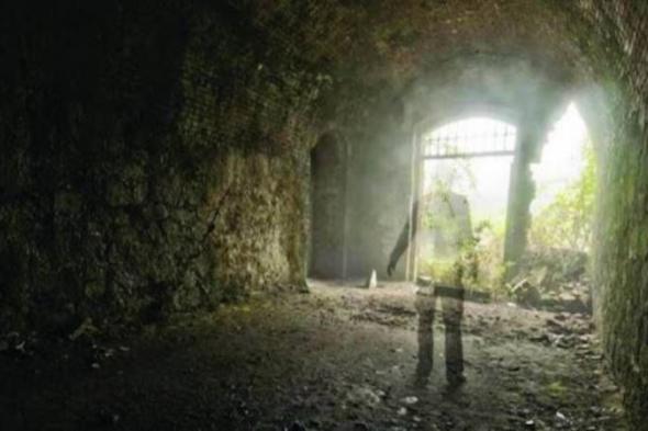 ثلث سكان إنجلترا يؤمنون بوجود الأشباح .. الرجال يخافونها والنساء تراها «مريحة ولطيفة»