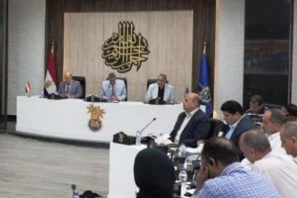 أسوان تستعد مبكرا لموسم الأمطار والسيول.. اعرف التفاصيل