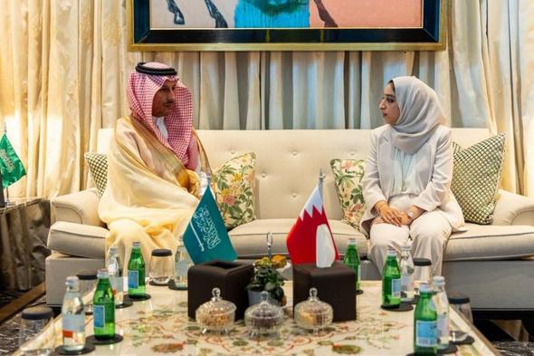 وزير السياحة يلتقي ‎نظيرته البحرينية لبحث سبل تطوير التعاون بين المملكتين