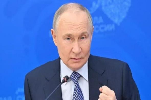 زيلينسكي يطالب أمريكا بالسلاح.. وبوتين: قادرون على مواجهة التهديدات