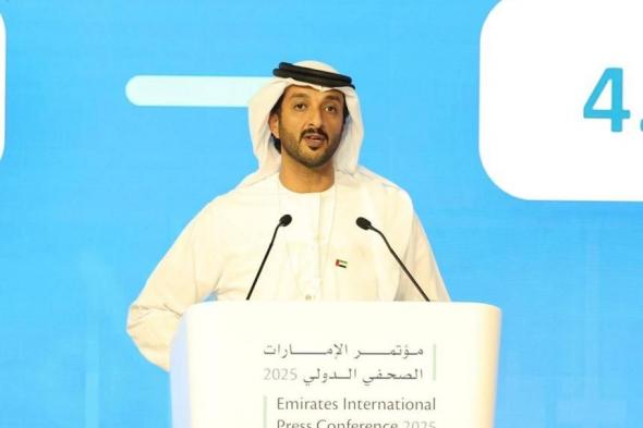 عبدالله بن طوق: الاقتصاد الإماراتي يواصل تحقيق نمو قوي ومستدام