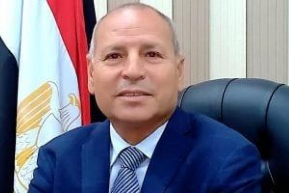 محافظ القاهرة يعقد اجتماعًا لبحث تشديد اجراءات اعادة الانضباط وتنظيم الميادين بالقاهرة