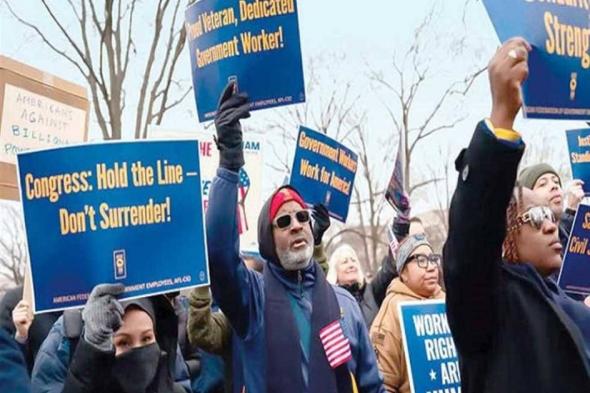 أكتوبر يشهد أكبر موجة تسريحات للعمالة الأمريكية منذ 22 عاماً