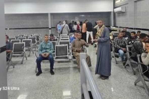 وزارة العمل تواصل اختبارات المتقدمين للعمل فى مزارع مواشى بالأردن