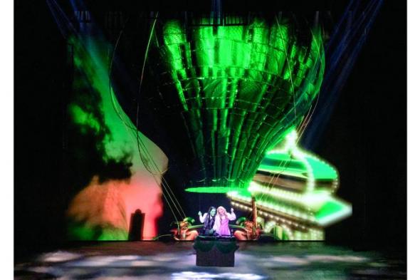 «ويكد» تكشف عن طاقمها استعداداً للعرض الأول في دبي أوبرا