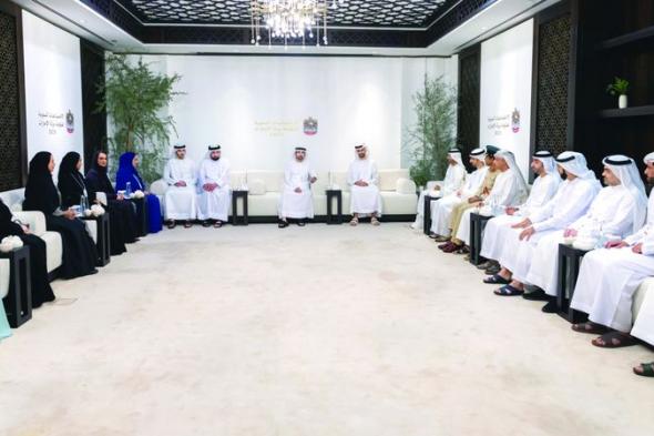حمدان بن محمد: رؤيتنا أن تكون دبي نموذجاً عالمياً في توظيف الذكاء الاصطناعي بالعمل الحكومي