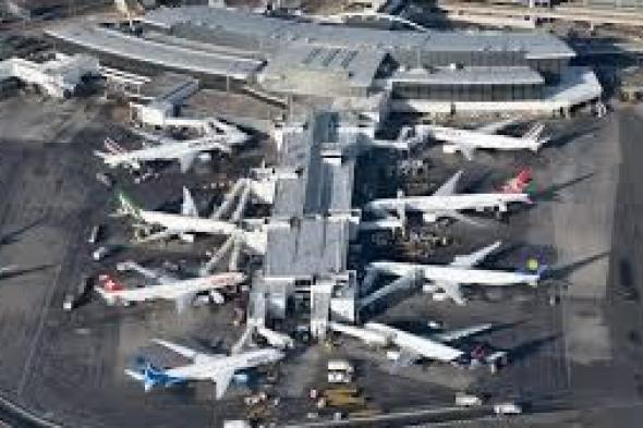 الإغلاق الحكومي يُربك حركة الطيران في أمريكا مع إلغاء 700 رحلة