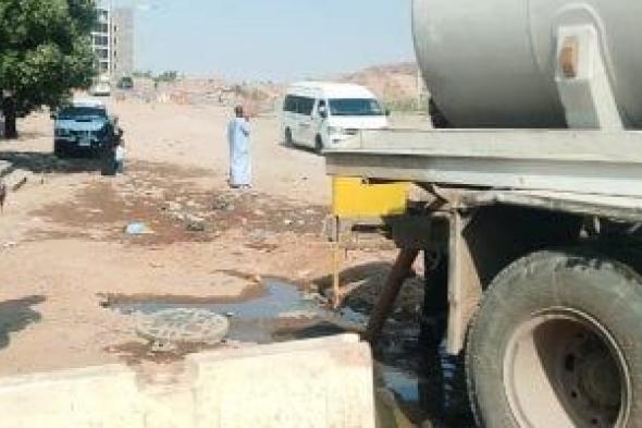 إصلاح عطل مفاجئ بخط المياه المغذى لمحطة جبل تقوق بأسوان