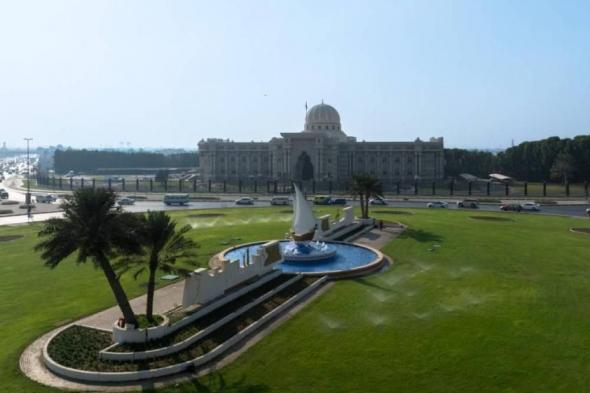 «استشاري الشارقة» يناقش توصياته بشأن هيئة الطرق