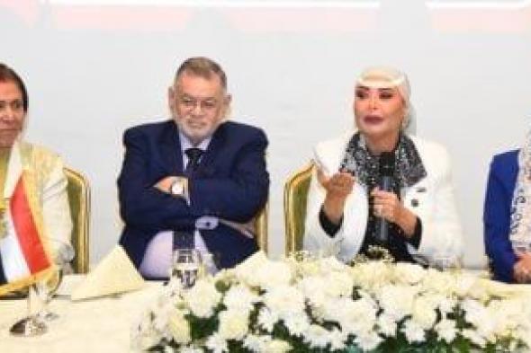 بحضور فريدة الشوباشى.. أمل سلامة تدشن مؤسسة عظيمات مصر