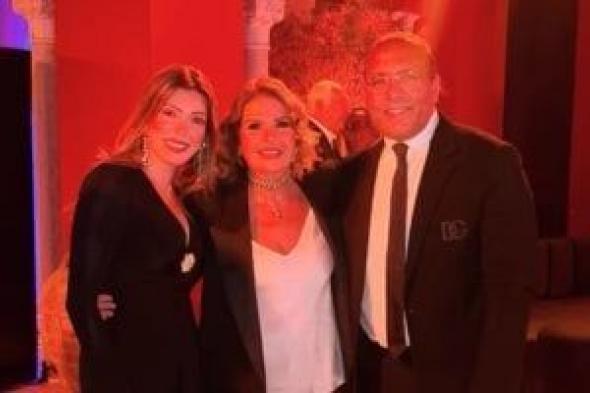 كندة علوش وريهام حجاج ودرة وخالد صلاح وشريهان أبو الحسن فى حفل تكريم يسرا