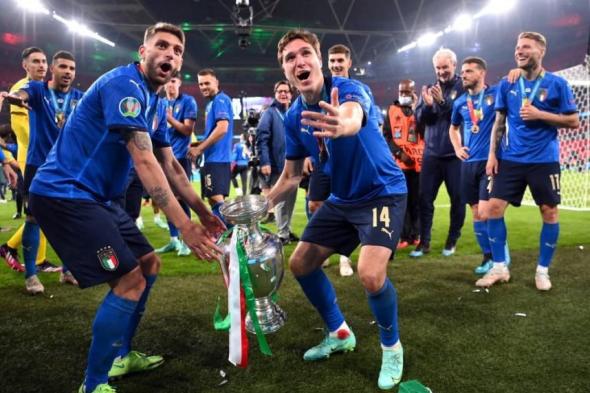 كييزا يرفض اللعب لمنتخب إيطاليا