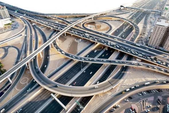 محور اتحادي جديد.. كيف تخطط الإمارات لتخفيف الازدحامات المرورية؟