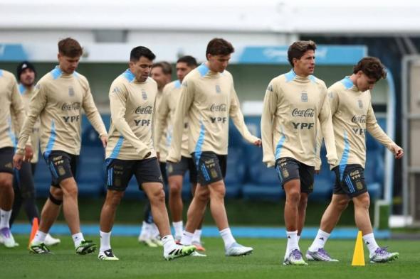 رفض اللقاح يحرم نجوم أتلتيكو مدريد من ودية الأرجنتين وأنغولا