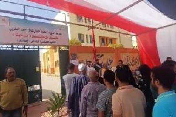 طوابير انتخابية أمام لجنة عثمان بن عفان بحدائق أكتوبر بانتخابات مجلس النواب