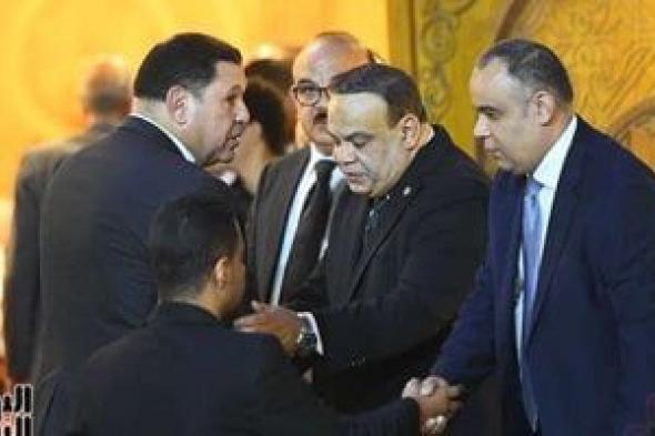 بحضور شخصيات قضائية وعامة.. رئيس الهيئة الوطنية للانتخابات يتلقى عزاء زوجته