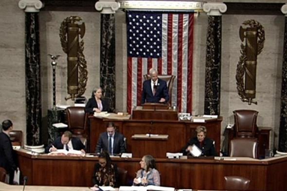 مجلس النواب يقر قانون تمويل الحكومة وإنهاء الإغلاق الأطول في تاريخ أمريكا