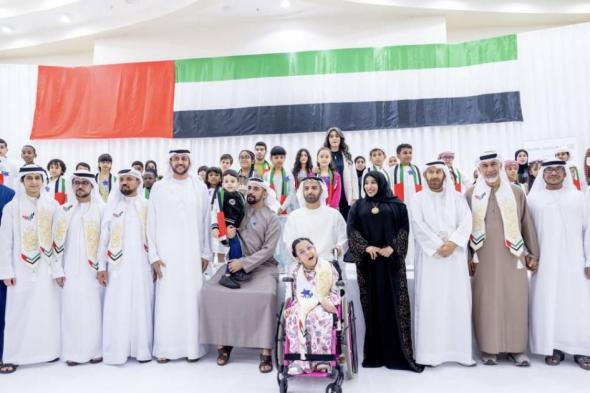 محمد بن سعود: المبادرات الإنسانية تجسّد قيم الاتحاد