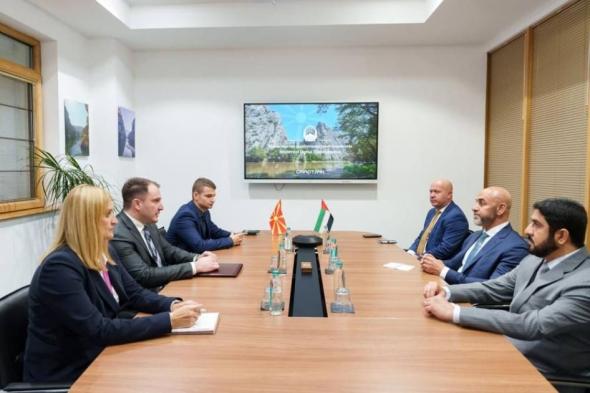 الإمارات وشمال مقدونيا تبحثان التعاون في العمل الحكومي