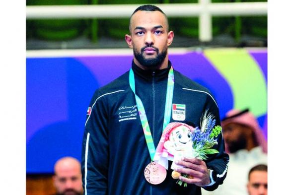 مسعودي يُهدي «كاراتيه الإمارات» برونزية «التضامن الإسلامي»