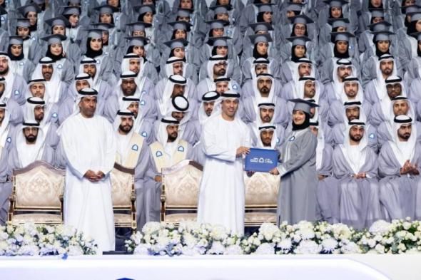 تخريج 1668 طالباً وطالبة من كليات التقنية العليا