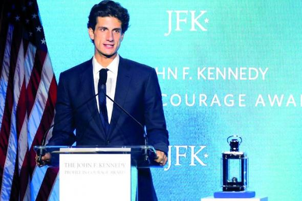 حفيد كيندي يعلن ترشحه لمجلس النواب الأميركي خلفاً لنائب مخضرم