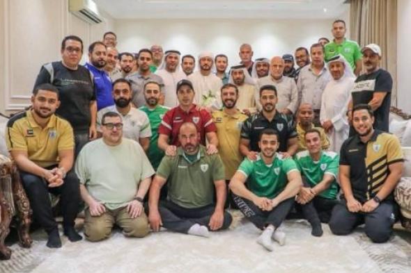 أسرة نادي دبا الحصن تزور أمين السر العام