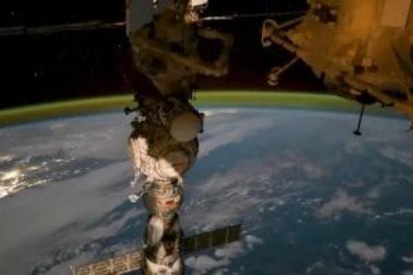 كيف احتمى رواد الفضاء من العواصف الشمسية المتجهة لجميع أنحاء الكوكب؟