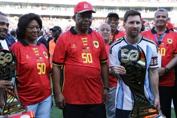 أنغولا تقرب ميسي من الهدف الـ 900