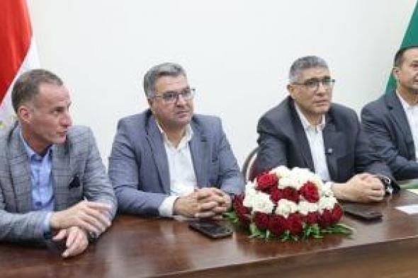 محافظ الجيزة يعلن تطبيق منظومة إلكترونية لتتبع مسارات سيارات المخلفات.. صور