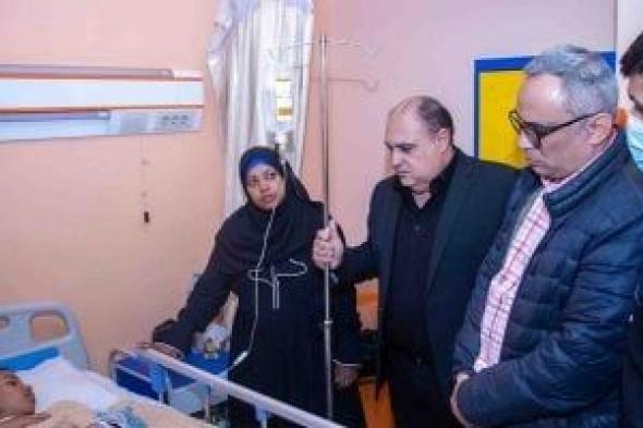 رئيس قصور الثقافة يتابع حالة طلاب أسوان المصابين في حادث طريق إسنا