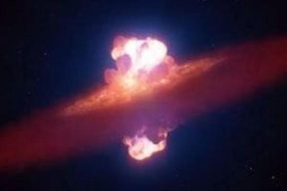 رصد لحظات السوبرنوفا الأولى يكشف انفجارًا غير متناظر يشبه الزيتونة