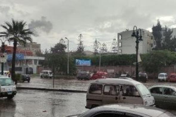 تعرف على إجراءات الوقاية من الحوادث أثناء سقوط الأمطار بالمحاور