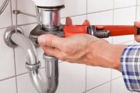 دورة مجانية لتعليم مهنة السباكة ضمن مبادرة "مهنتك مستقبلك" بسوهاج.. تفاصيل