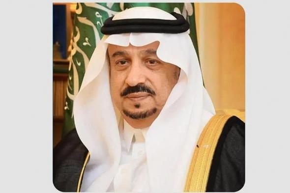 أمير منطقة الرياض يعزي الشيخ الشثري في وفاة شقيقه