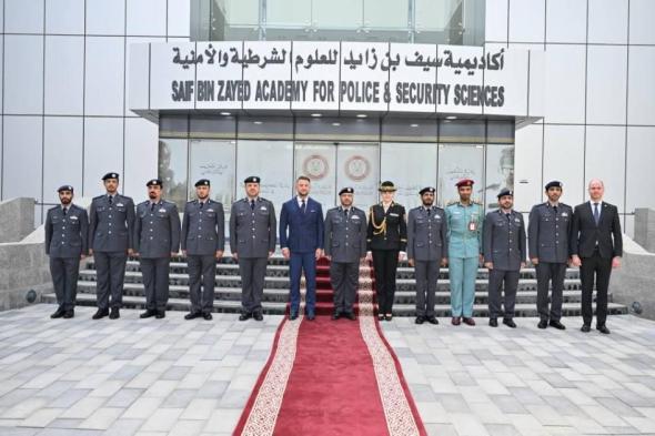 شرطة أبوظبي تُطلع وفداً سلوفاكياً على أفضل الممارسات