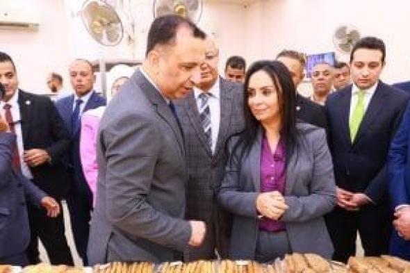 وزيرة التضامن تتفقد مشروع خدمة المرأة العاملة بالفيوم