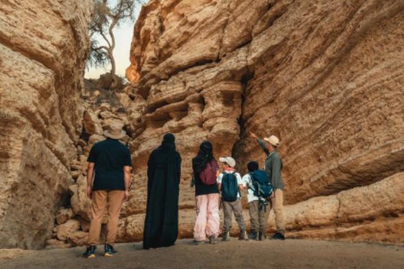 السياحة البيئية تزدهر في النسخة الخامسة من موسم العرمة.. تجارب متنوعة وإقبال متصاعد