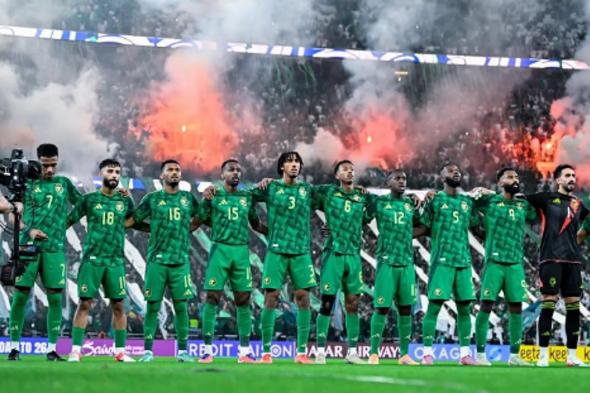 "الأخضر" يلتقي نظيره الجزائري وديًّا اليوم في جدة