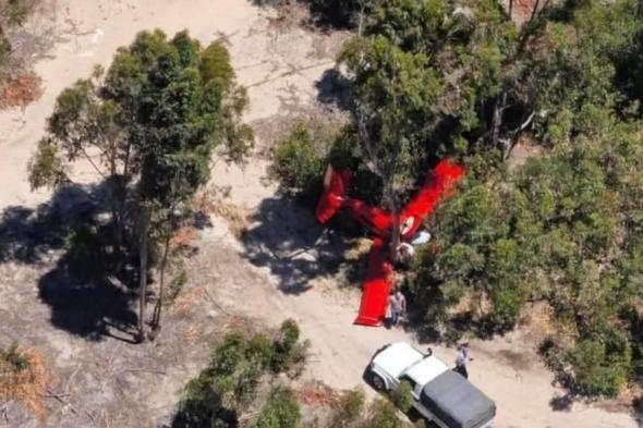 رحلة
      استمرت
      دقائق..
      سلطات
      جنوب
      إفريقيا
      تبحث
      لغز
      مصرع
      شخصين
      في
      تحطم
      مروحية