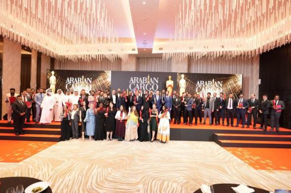 جوائز
      السفر
      العربي
      2025