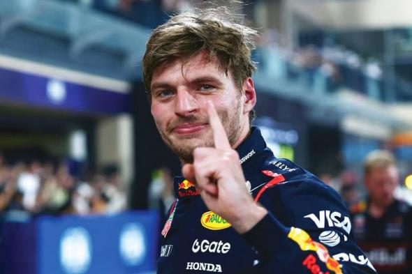 فيرستابن يحلق بأجنحة «ريد بُل».. وينطلق أولاً في سباق «مرسى ياس»