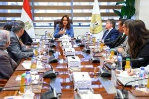 التنمية
المحلية
تعلن
تفاصيل
مشروع
لمواجهة
مخاطر
المناخ
بالمدن
الحضرية