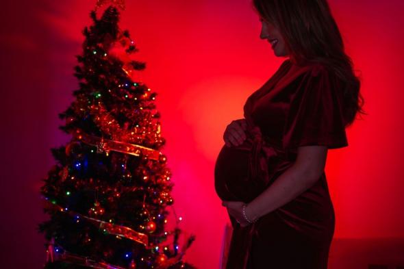 10
طرق
ممتعة
للاحتفال
بالعام
الجديد
أثناء
الحمل