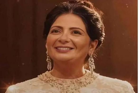 بعد
      الجدل
      الكبير..
      منى
      زكي
      تكشف
      سر
      هدوئها
      تجاه
      انتقادات
      «الست»